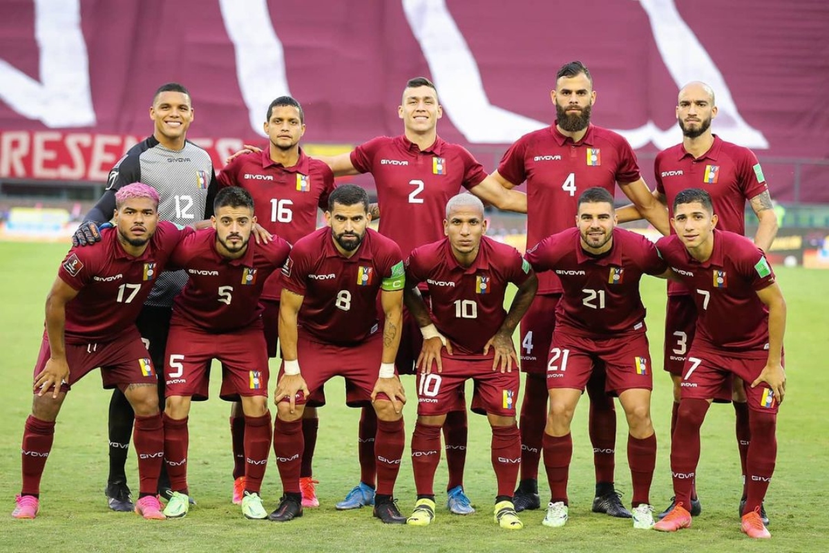 La FIFA sancionó a la selección venezolana de futbol con mas de 18.000  dólares - Topochonews